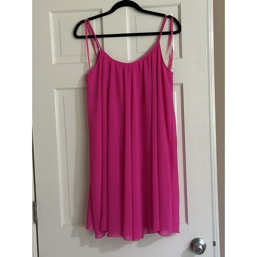 Gianni‎ Bini Women's Flowy Pink Pleated Pink Dress Size Large Dry Clean Only